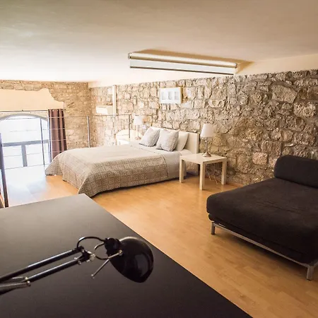 Urbi Apartament
